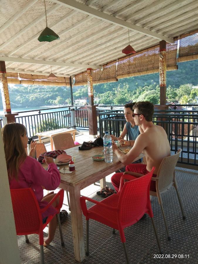 Dharma Yoga Homestay dan hostel Amed Buitenkant foto